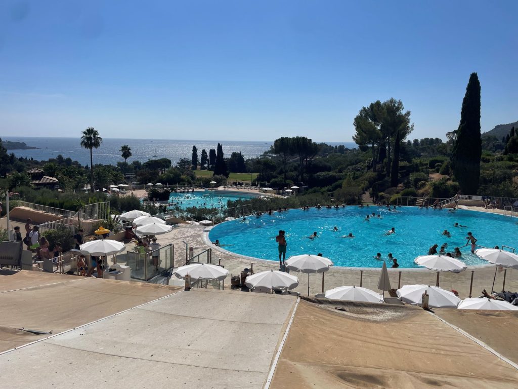 piscine grd bleu 1